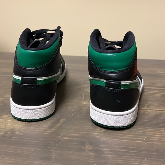 Nike Air Jordan 1 Green Toe "Pine Green" Shoes Sz 10.5 (554724-067) Sneakers - Picture 4 of 6